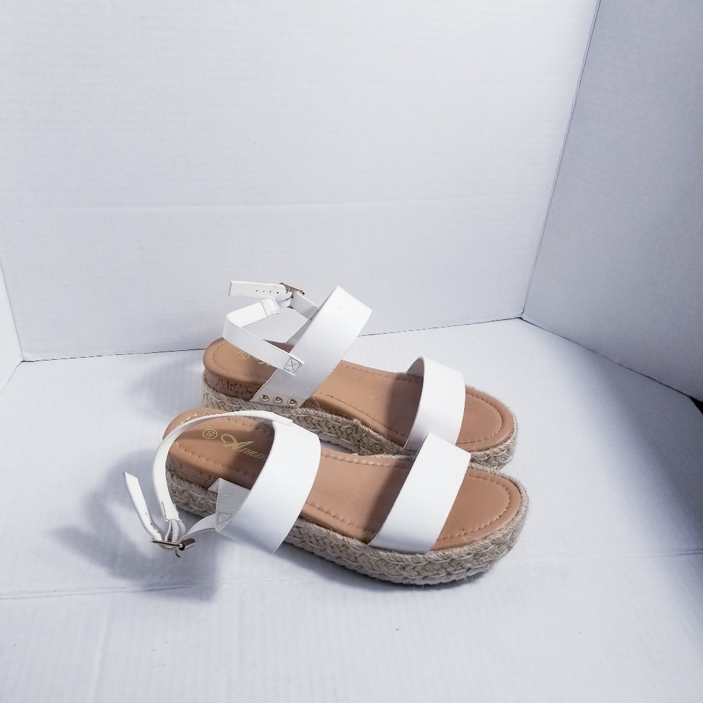 ATHLEFIT WEDGE SANDALS SIZE 8.5